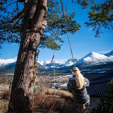 Klara House Feriehus Isfjorden