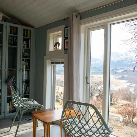 Klara House Feriehus *